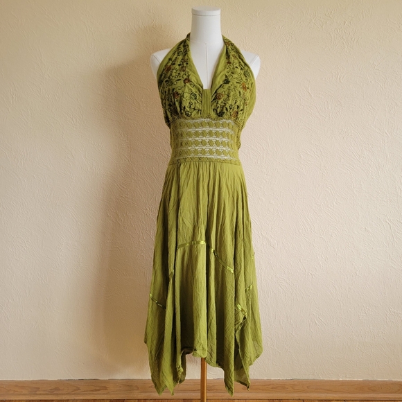 Vintage Dresses & Skirts - Vintage Embroidered Green Gauze Boho Halter Dress